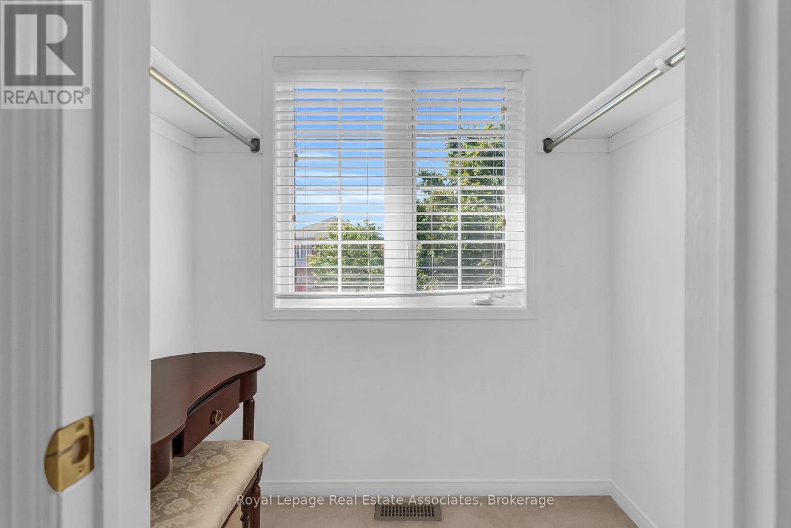 69 Lonestar Crescent, Brampton, Ontario  L7A 2J1 - Photo 23 - W12581102