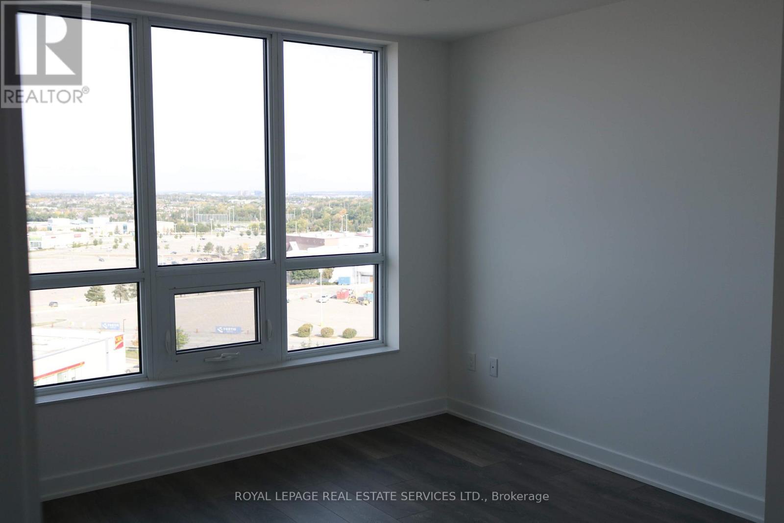 1209 - 4655 Glen Erin Drive, Mississauga, Ontario  L5M 0Z1 - Photo 11 - W12581128