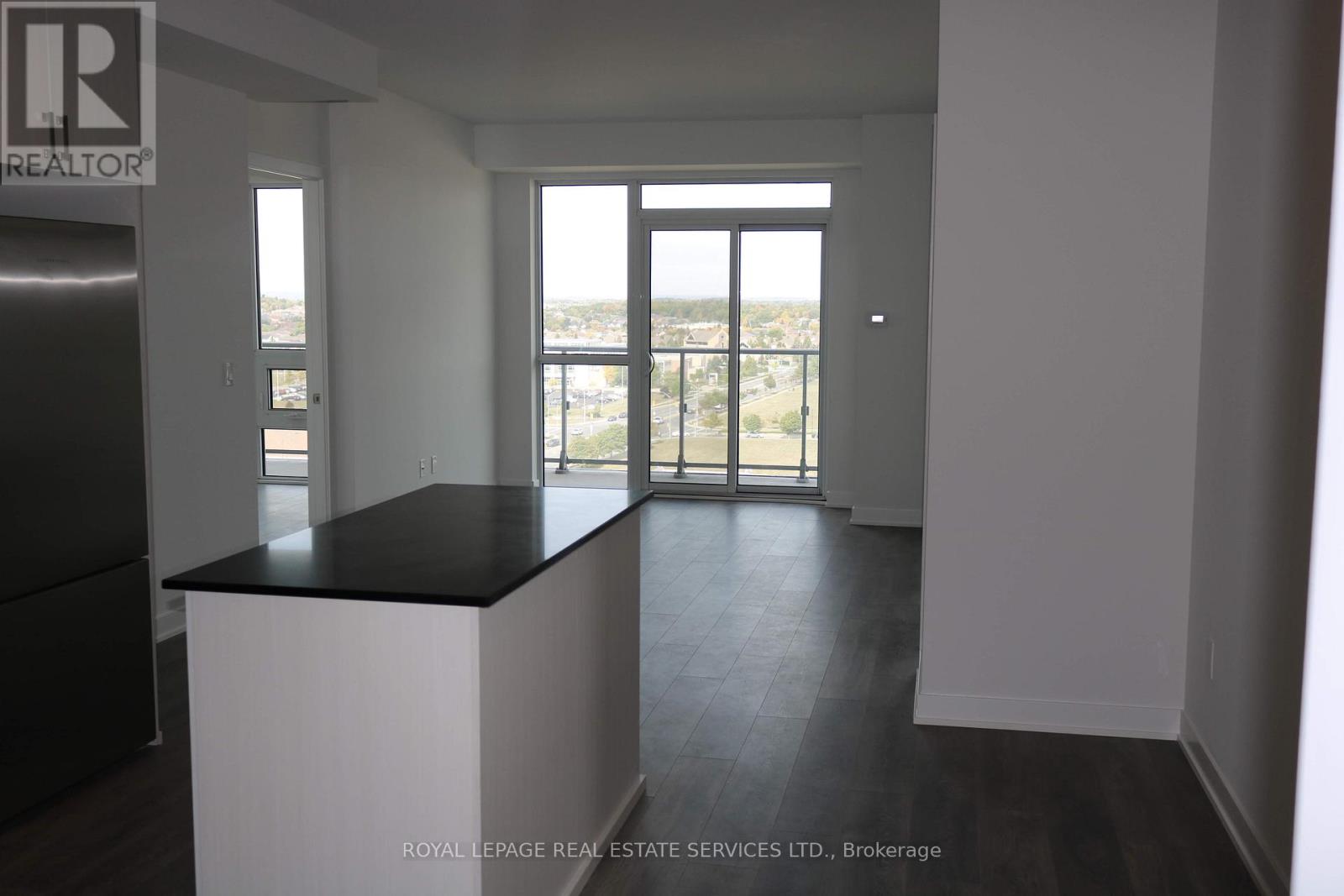 1209 - 4655 Glen Erin Drive, Mississauga, Ontario  L5M 0Z1 - Photo 6 - W12581128