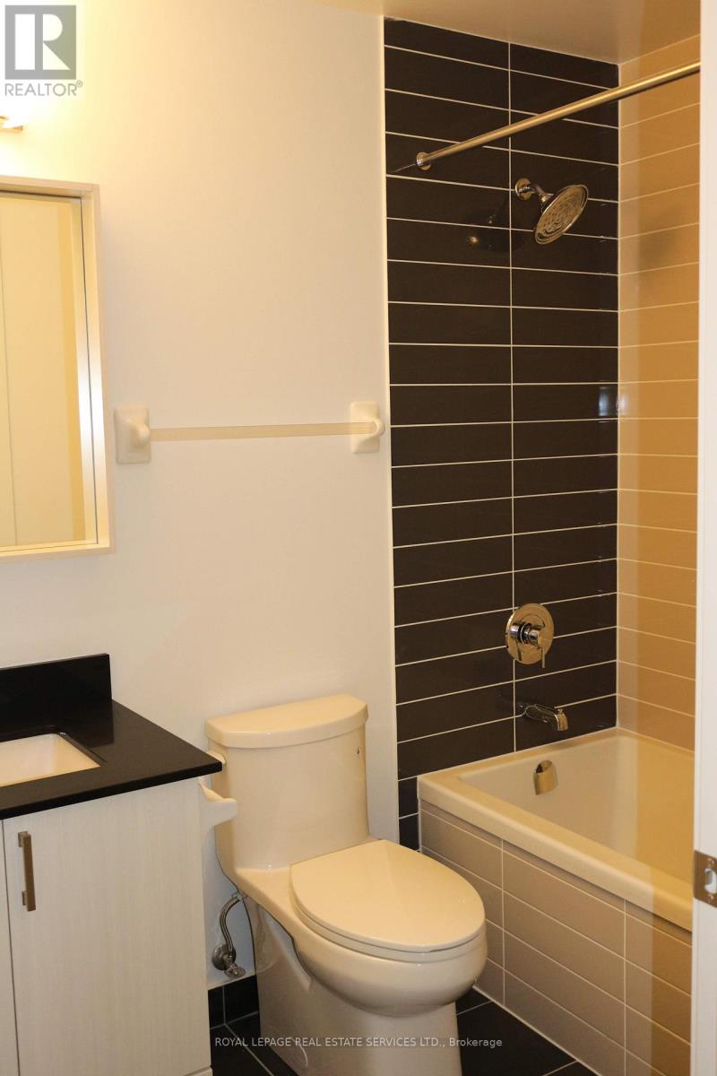 1209 - 4655 Glen Erin Drive, Mississauga, Ontario  L5M 0Z1 - Photo 9 - W12581128