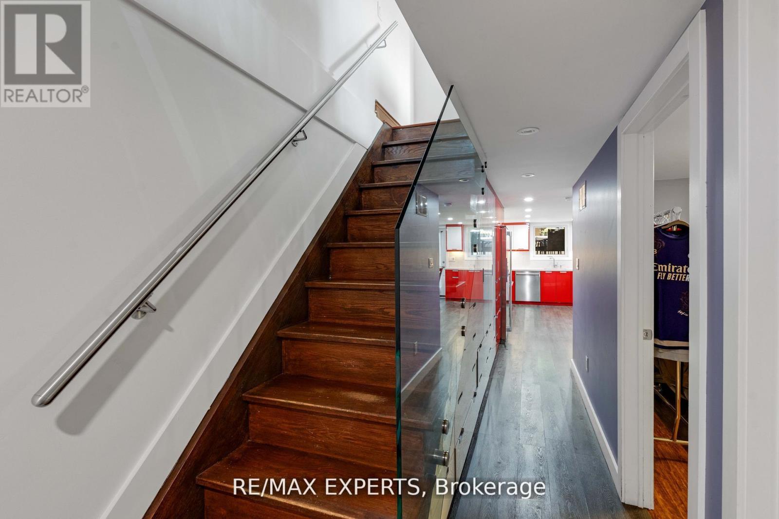 19 Kenora Crescent, Toronto, Ontario  M6M 1C5 - Photo 19 - W12581130