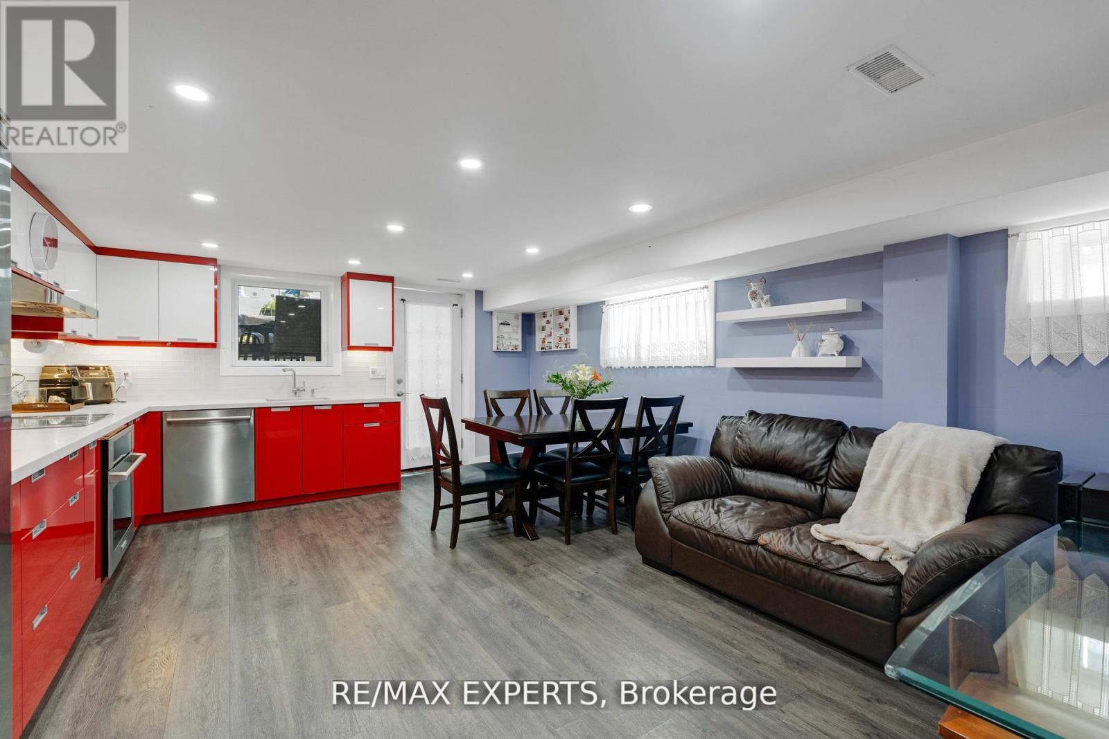 19 Kenora Crescent, Toronto, Ontario  M6M 1C5 - Photo 20 - W12581130