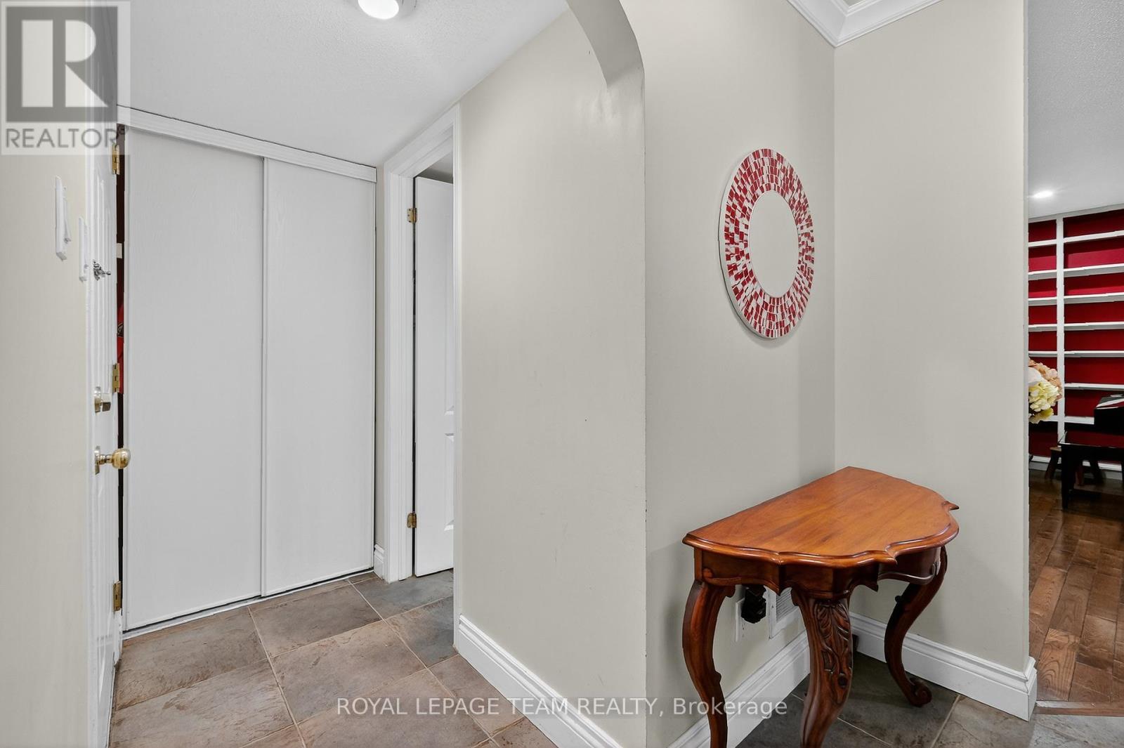 5 - 128 Lanark Avenue, Ottawa, Ontario  K1Z 1E6 - Photo 7 - X12581260