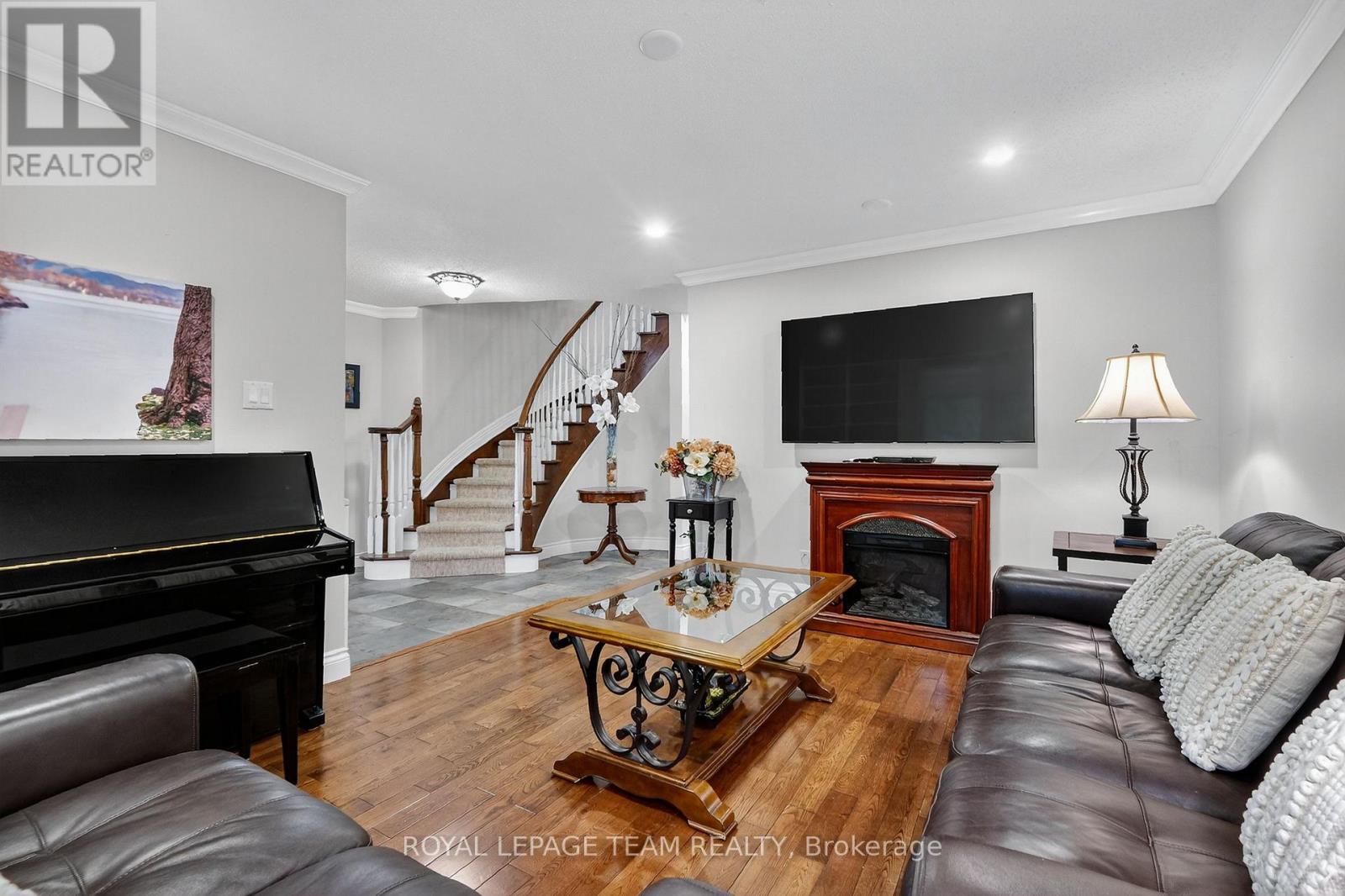 5 - 128 Lanark Avenue, Ottawa, Ontario  K1Z 1E6 - Photo 8 - X12581260