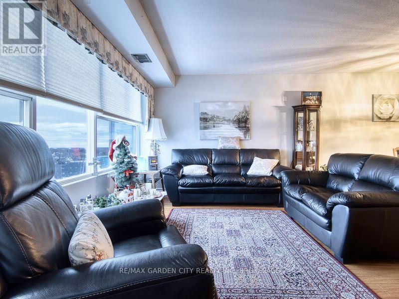 1110 - 7 Gale Crescent, St. Catharines, Ontario  L2R 7M8 - Photo 26 - X12581212