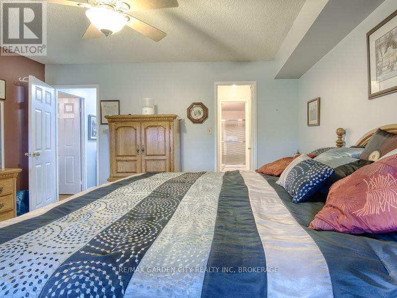 1110 - 7 Gale Crescent, St. Catharines, Ontario  L2R 7M8 - Photo 38 - X12581212