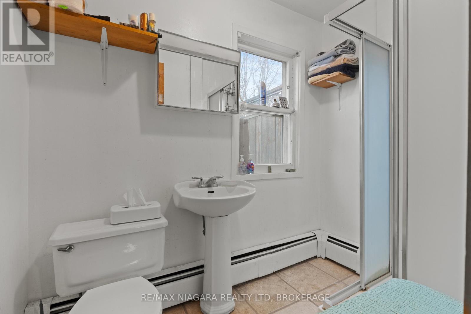 51 Beatrice Street, Welland, Ontario  L3B 2Z2 - Photo 25 - X12581444