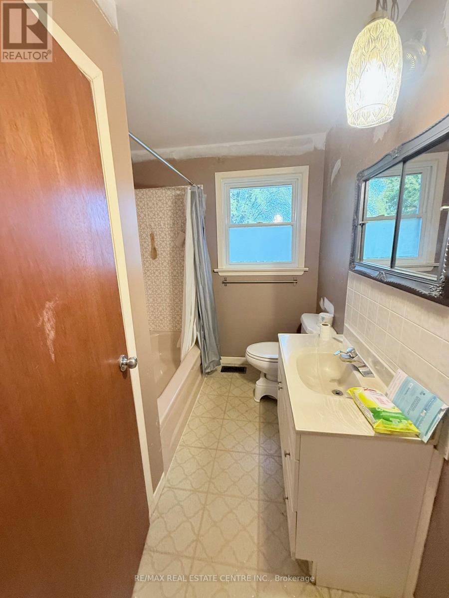 147 Perth Road, Beckwith, Ontario  K7A 4S7 - Photo 18 - X12581106