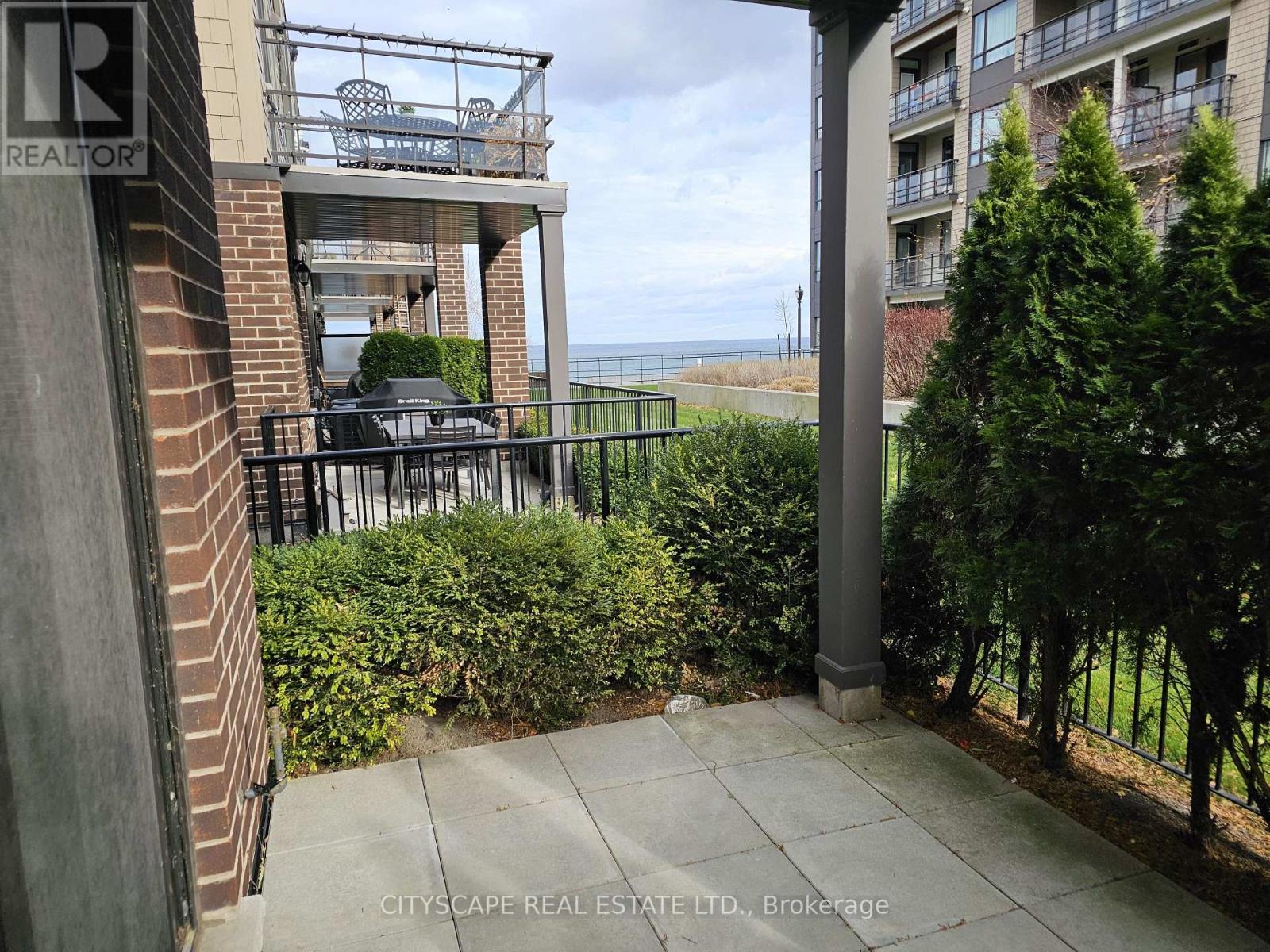 16 Waterview Lane, Grimsby, Ontario  L3M 0H2 - Photo 10 - X12581122