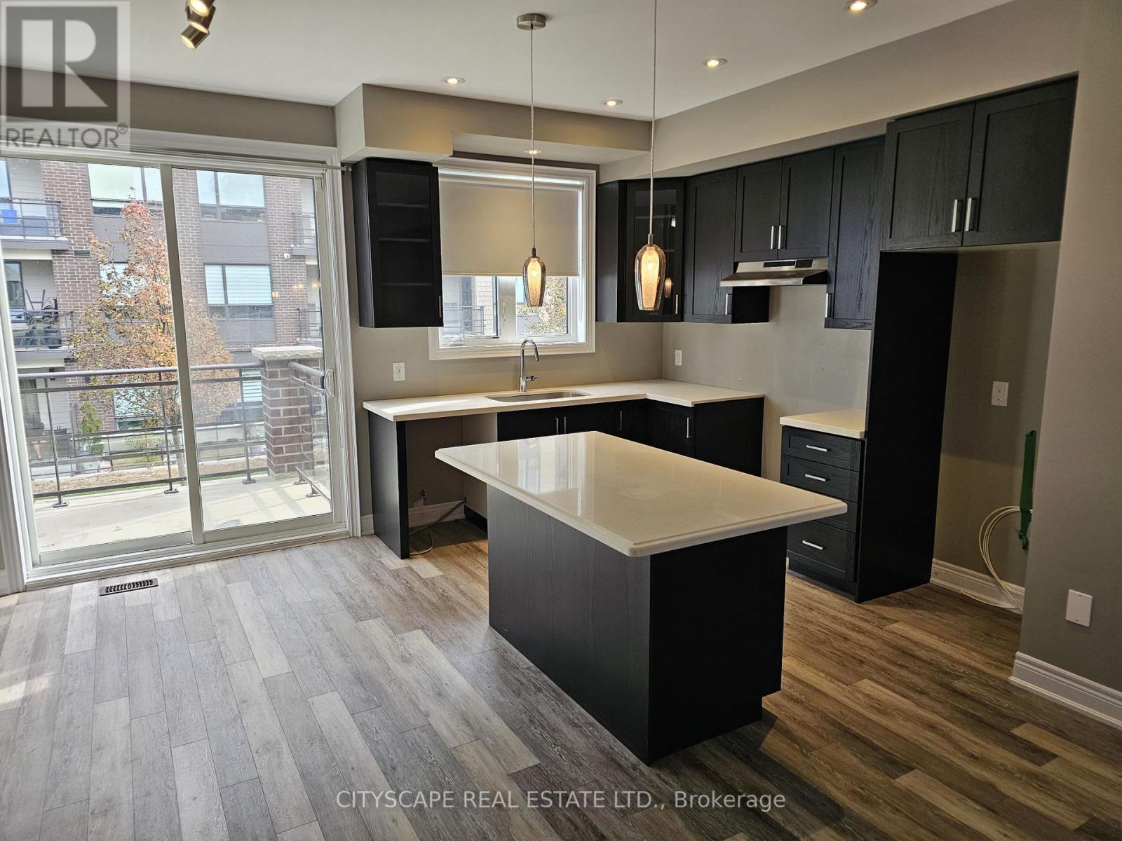 16 Waterview Lane, Grimsby, Ontario  L3M 0H2 - Photo 13 - X12581122