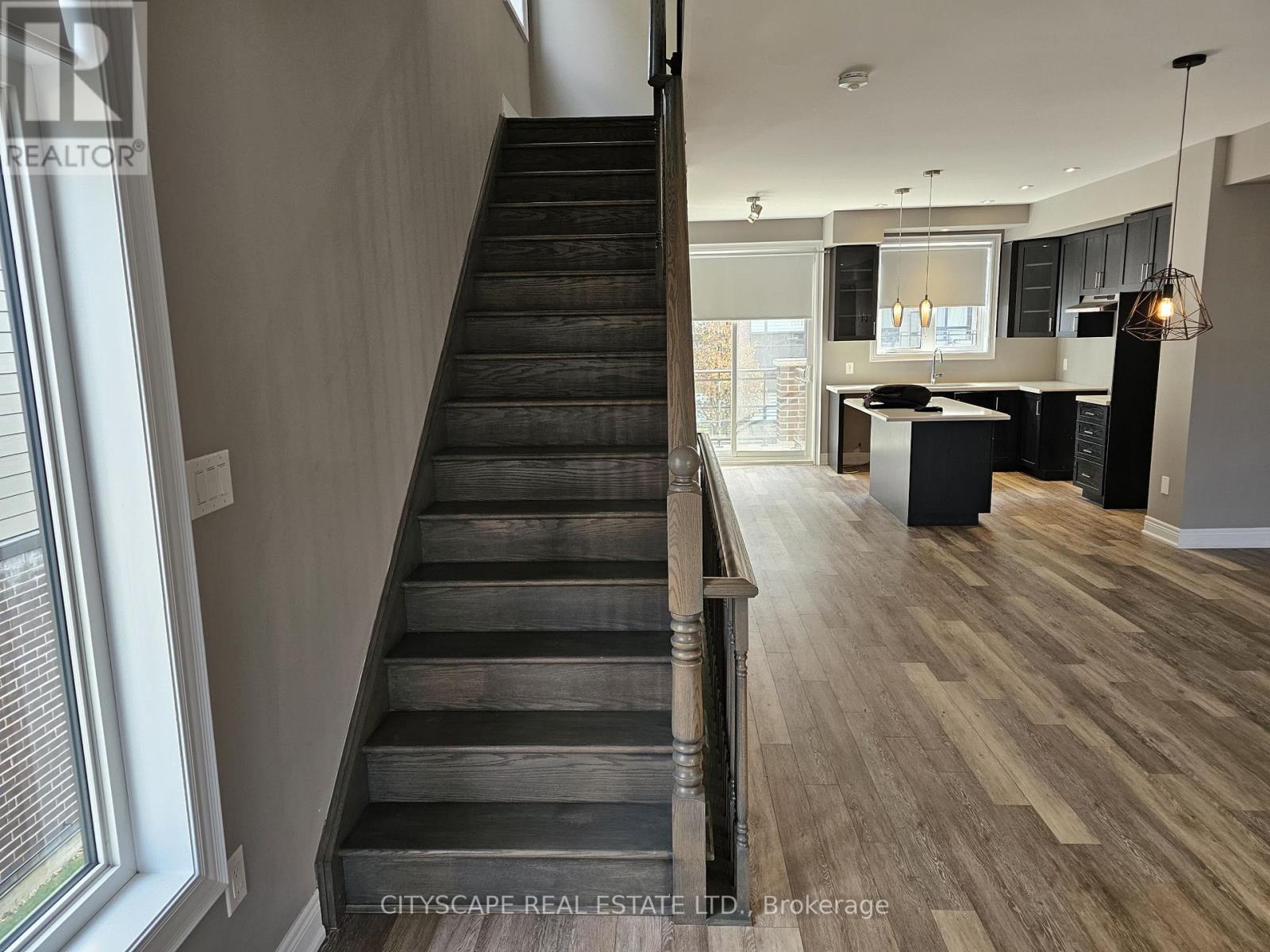 16 Waterview Lane, Grimsby, Ontario  L3M 0H2 - Photo 21 - X12581122