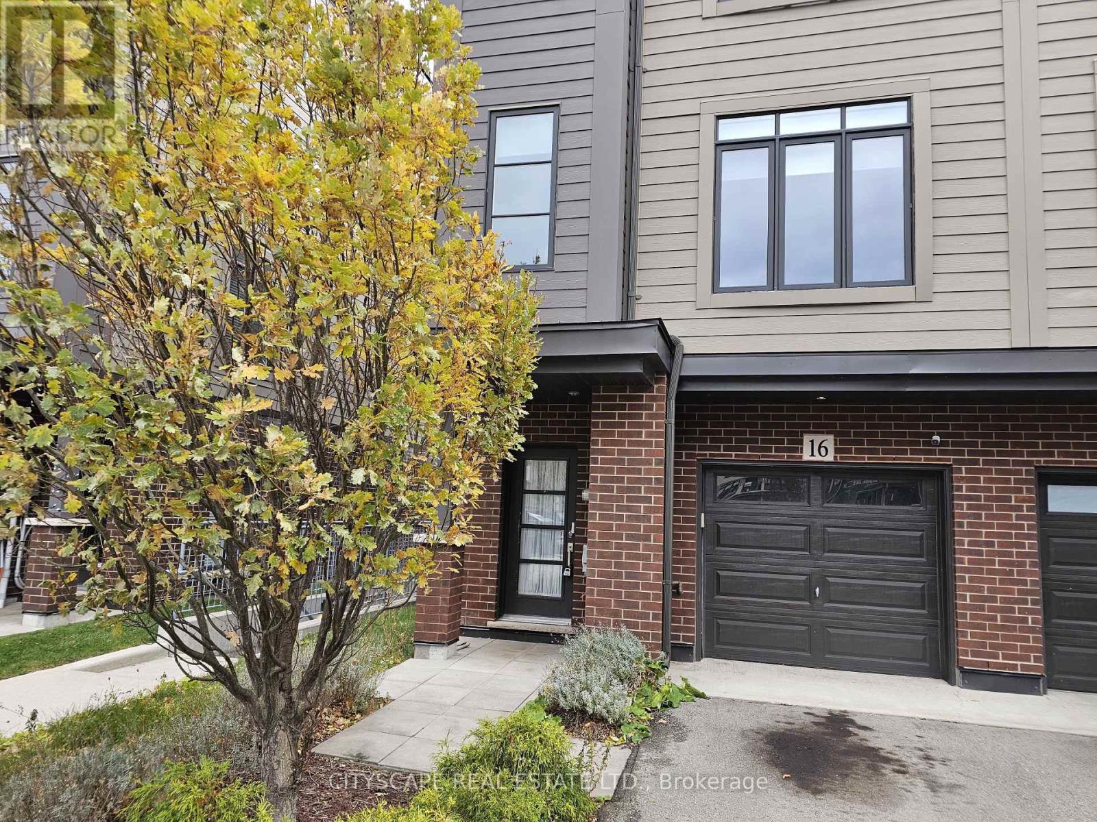 16 Waterview Lane, Grimsby, Ontario  L3M 0H2 - Photo 3 - X12581122