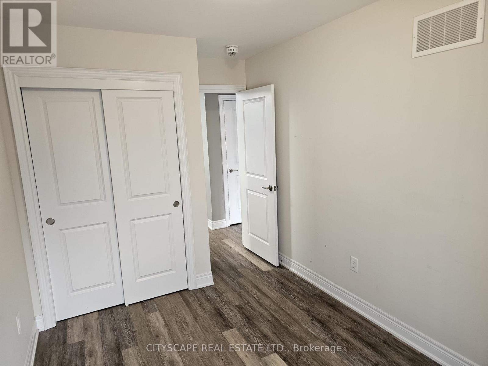 16 Waterview Lane, Grimsby, Ontario  L3M 0H2 - Photo 33 - X12581122