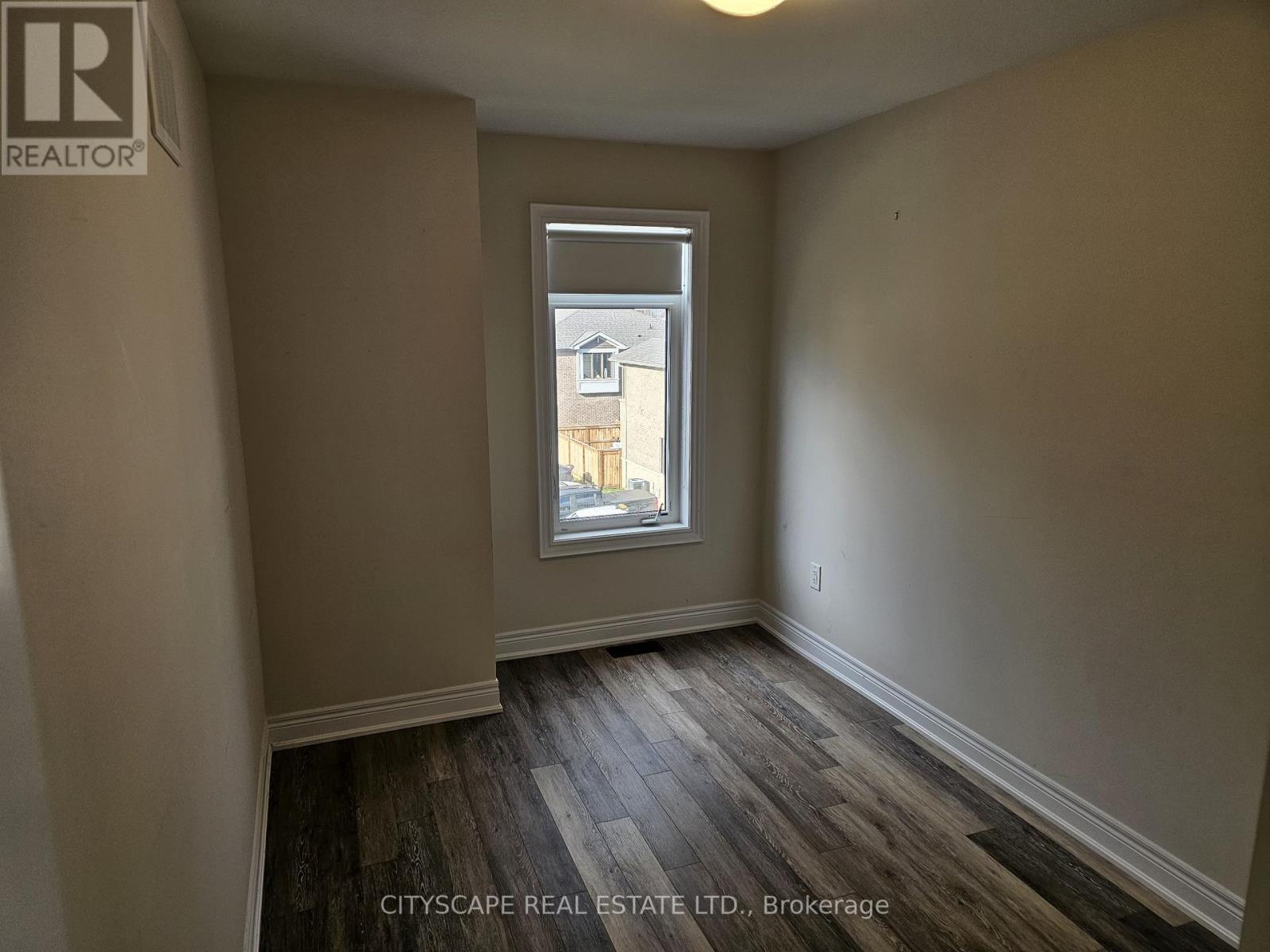 16 Waterview Lane, Grimsby, Ontario  L3M 0H2 - Photo 34 - X12581122