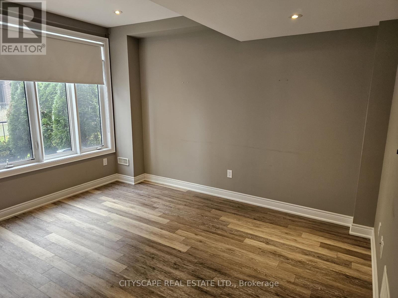 16 Waterview Lane, Grimsby, Ontario  L3M 0H2 - Photo 7 - X12581122