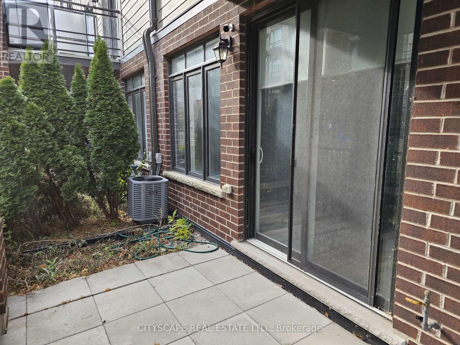 16 Waterview Lane, Grimsby, Ontario  L3M 0H2 - Photo 9 - X12581122