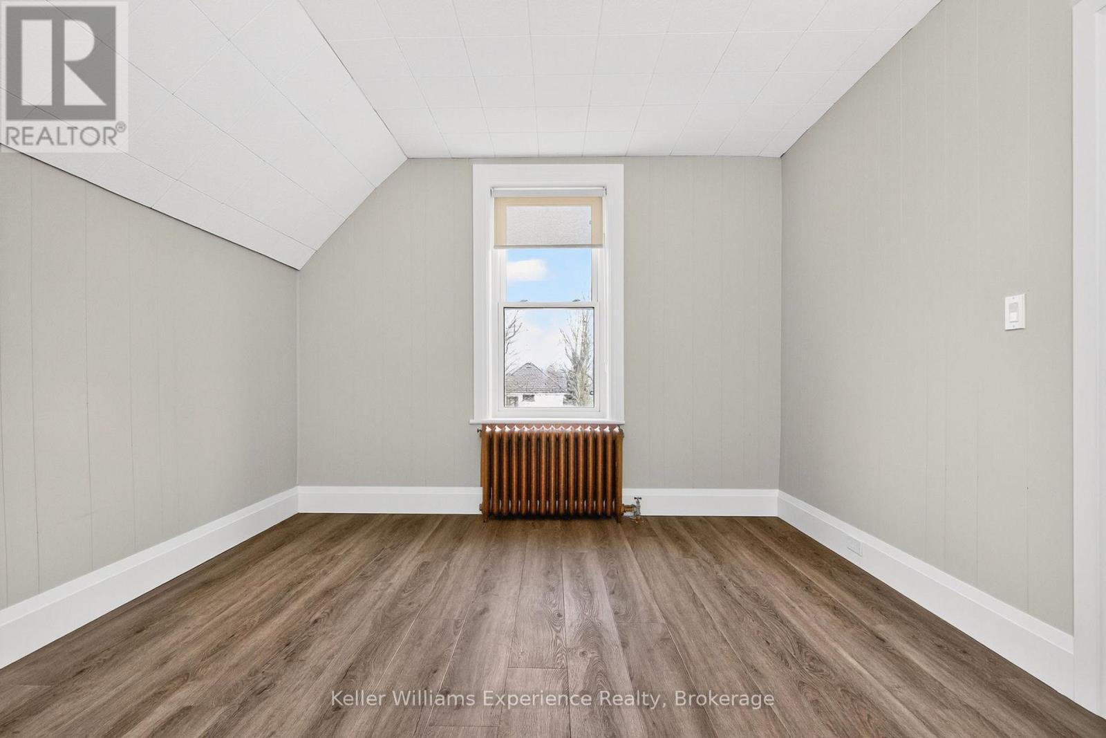 608 Dominion Avenue, Midland, Ontario L4R 1R4 - Photo 9 - S12581178