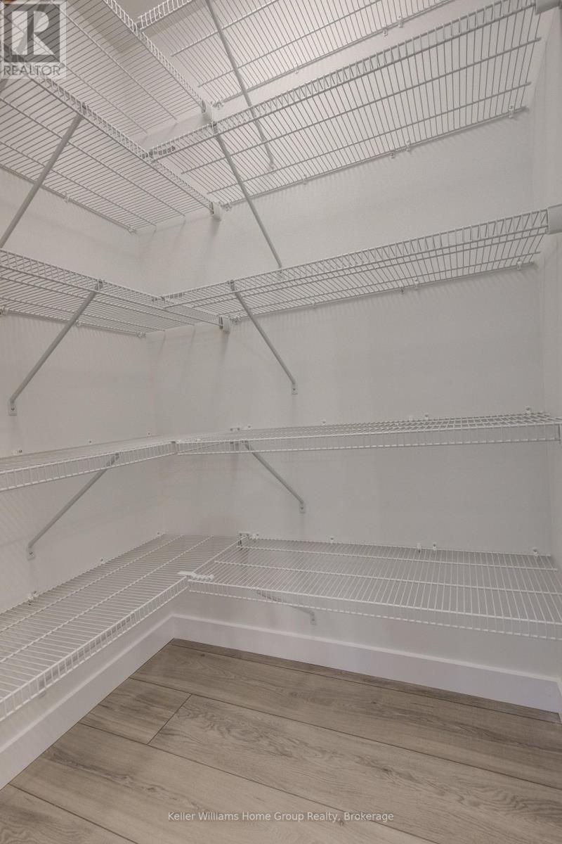 16 Nicholas Way, Guelph, Ontario  N1E 0T1 - Photo 17 - X12581366