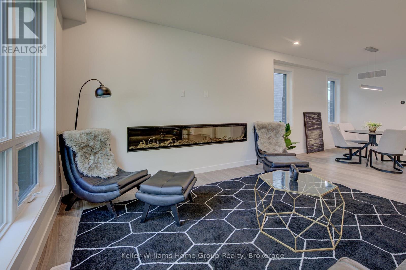 16 Nicholas Way, Guelph, Ontario  N1E 0T1 - Photo 6 - X12581366