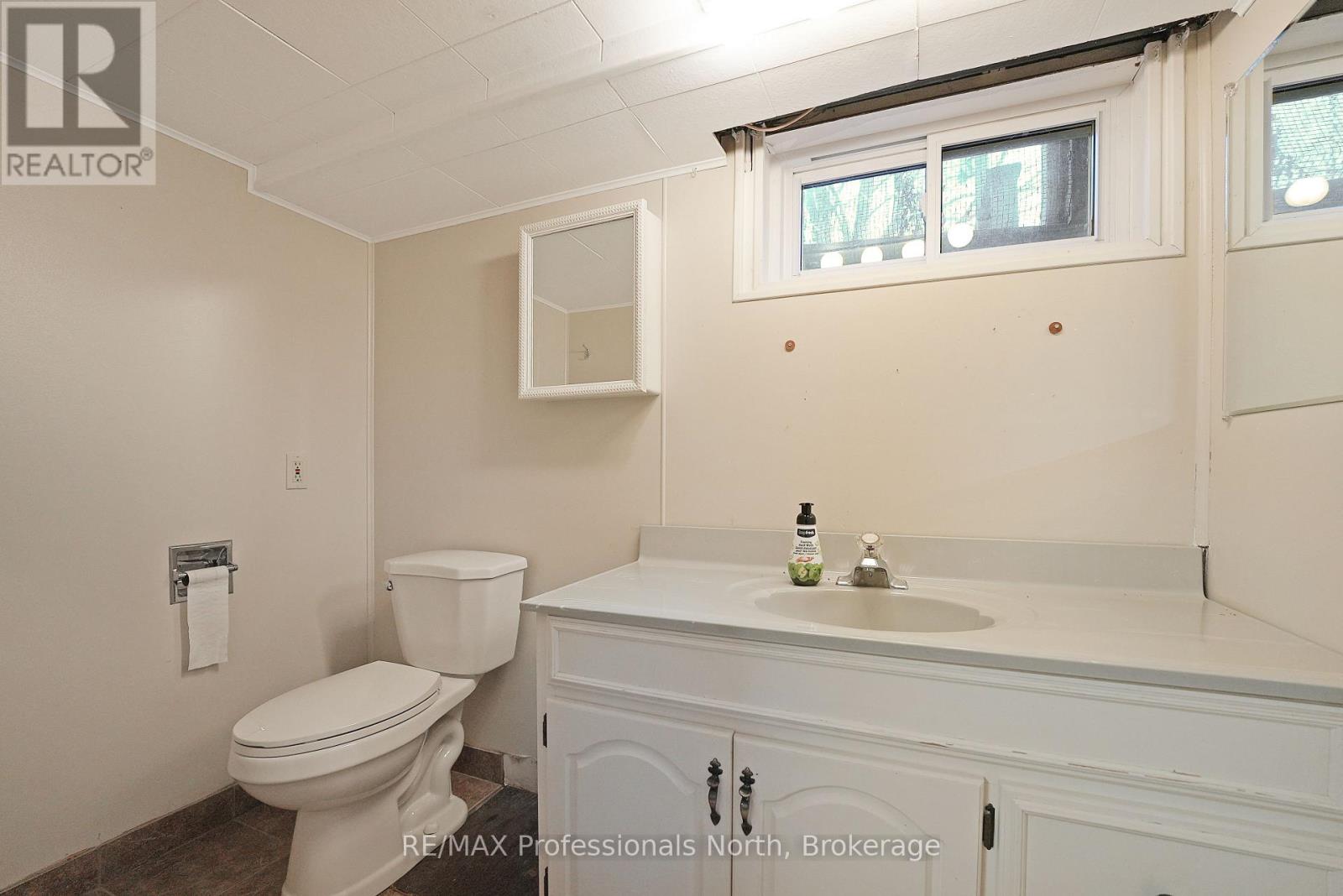 78 Maple Street, Bancroft, Ontario K0L 1C0 - Photo 27 - X12581438