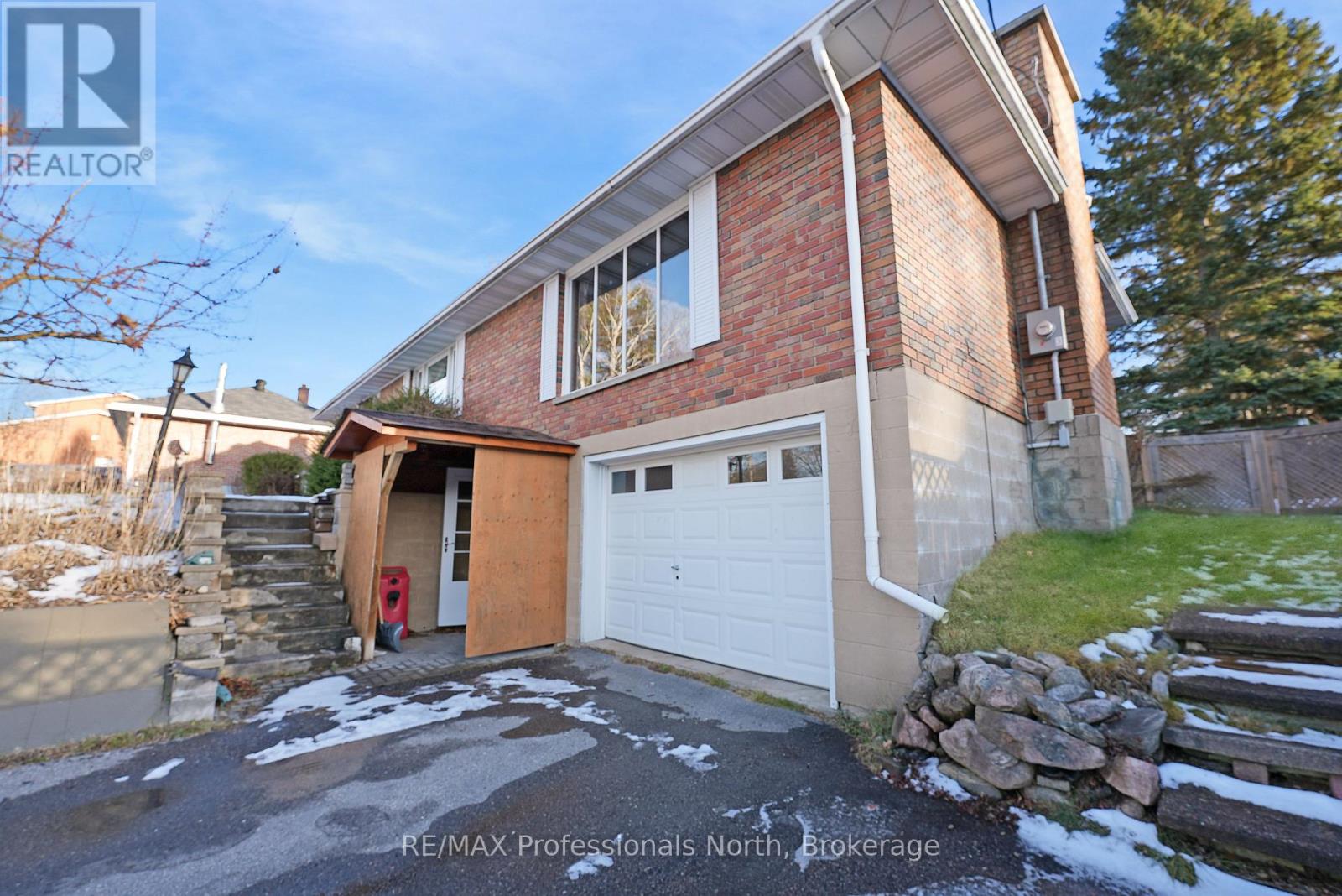 78 Maple Street, Bancroft, Ontario K0L 1C0 - Photo 9 - X12581438