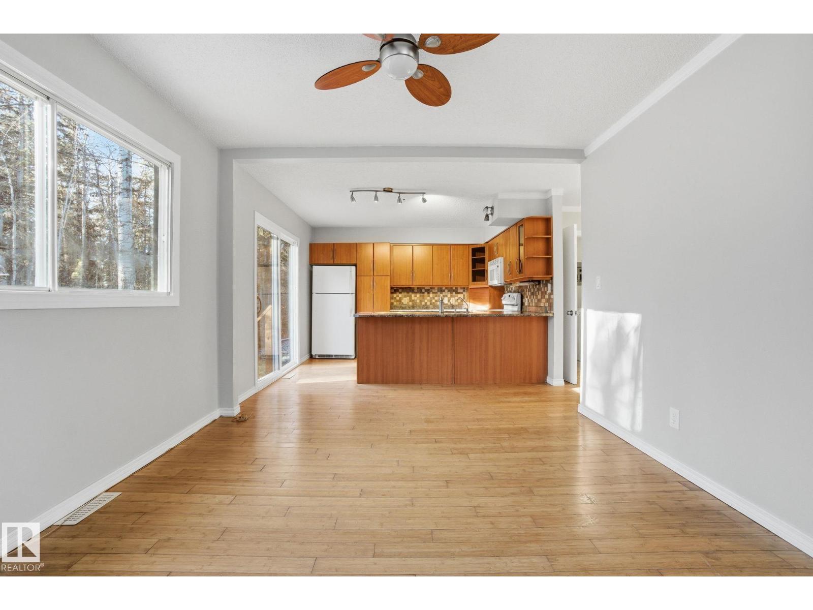 4902 63 Street, Rural Lac Ste. Anne County, Alberta  T0E 0A0 - Photo 11 - E4466844