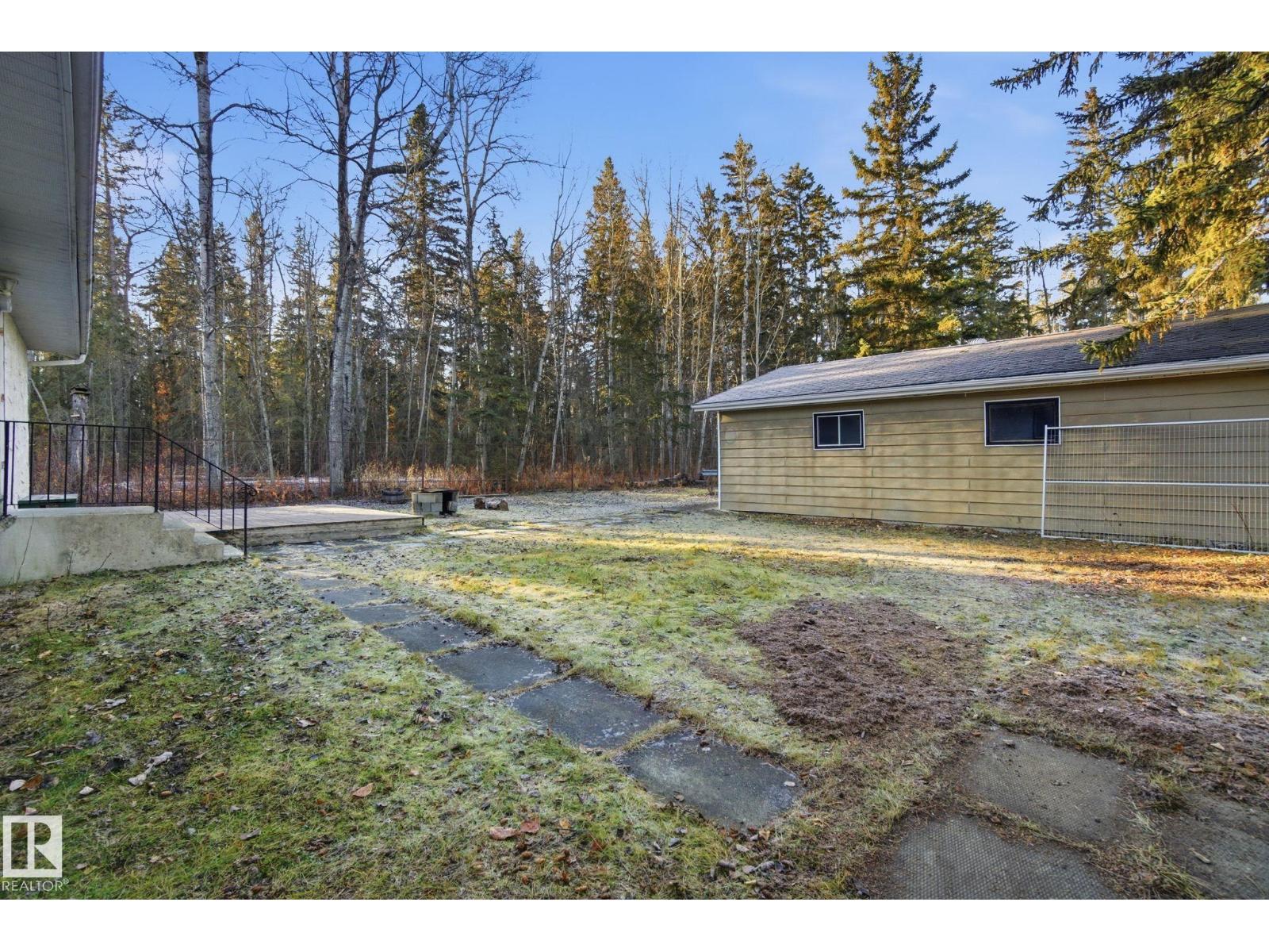 4902 63 Street, Rural Lac Ste. Anne County, Alberta  T0E 0A0 - Photo 31 - E4466844