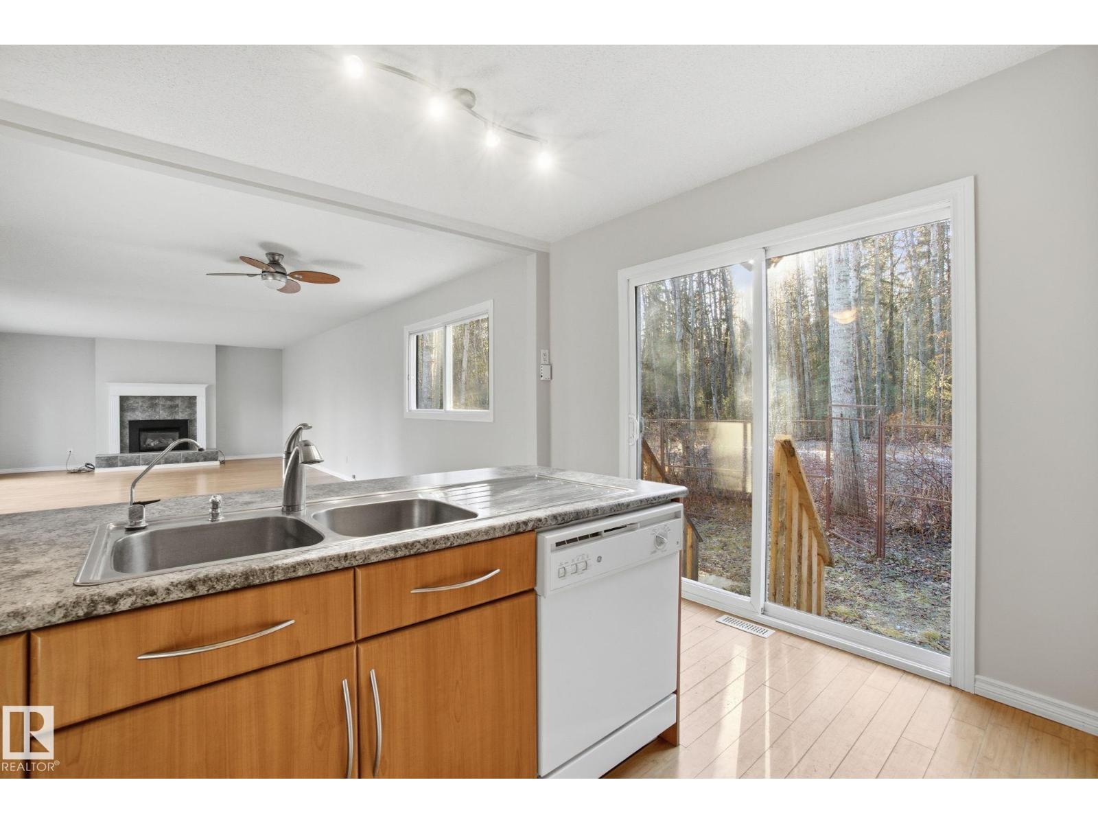 4902 63 Street, Rural Lac Ste. Anne County, Alberta  T0E 0A0 - Photo 6 - E4466844