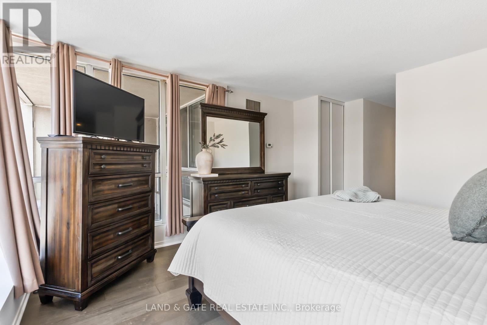 112 - 25 Cumberland Lane, Ajax, Ontario  L1S 7K1 - Photo 16 - E12342433