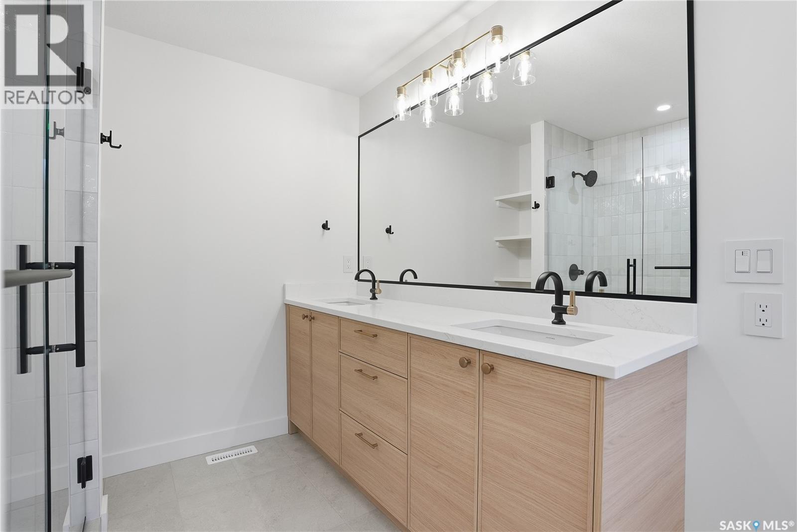 147 Cockroft Manor, Saskatoon, Saskatchewan  S7V 1Y4 - Photo 26 - SK024794