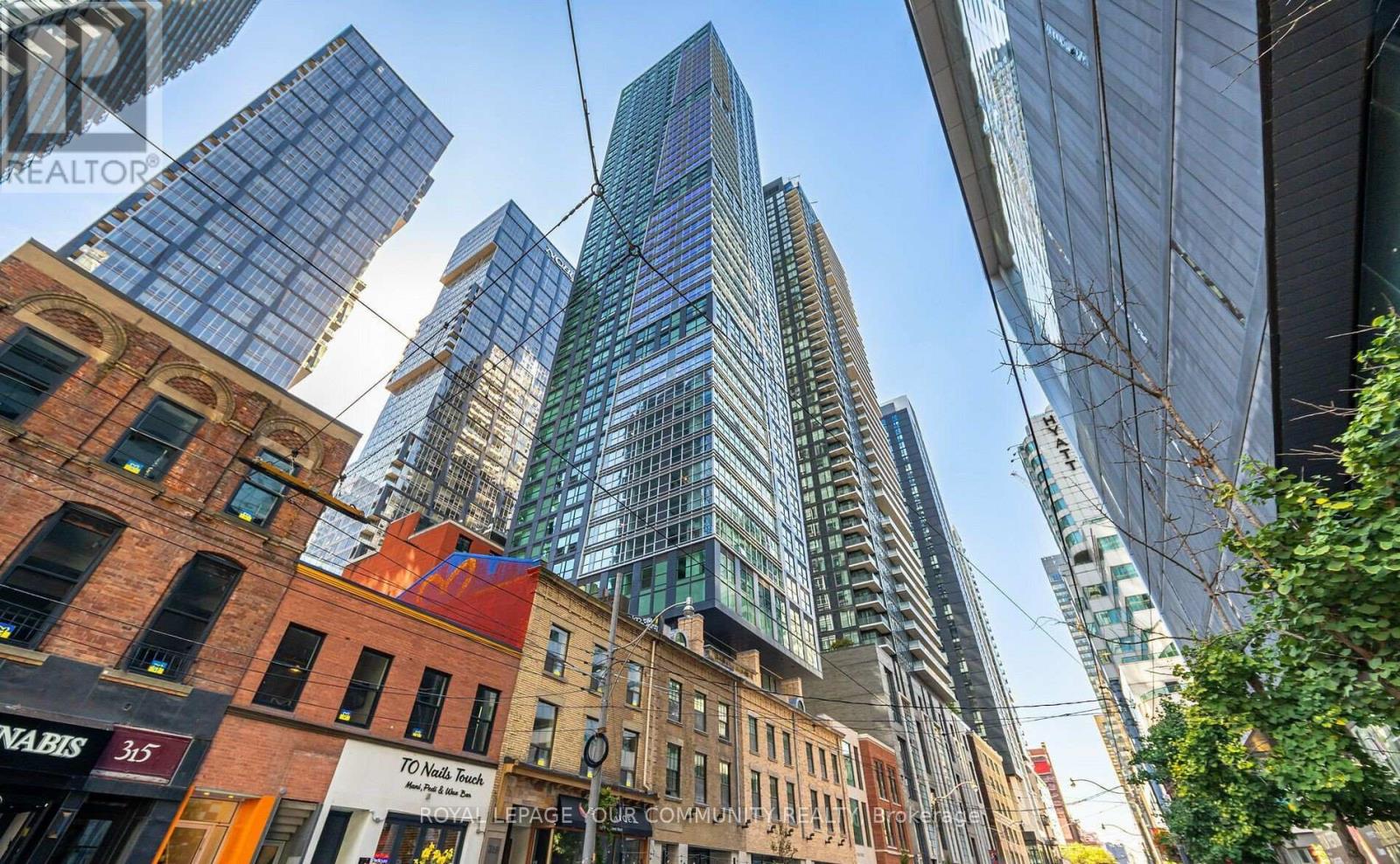 3507 - 327 King Street W, Toronto, Ontario  M5V 0W7 - Photo 2 - C12581208