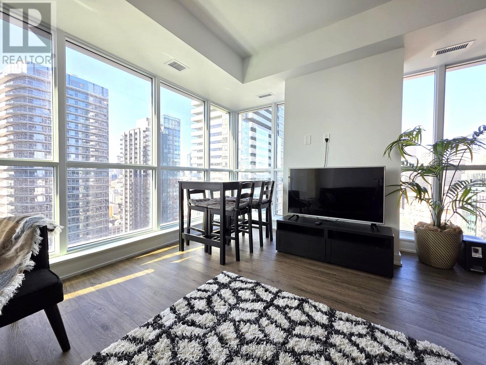 3507 - 327 King Street W, Toronto, Ontario  M5V 0W7 - Photo 5 - C12581208