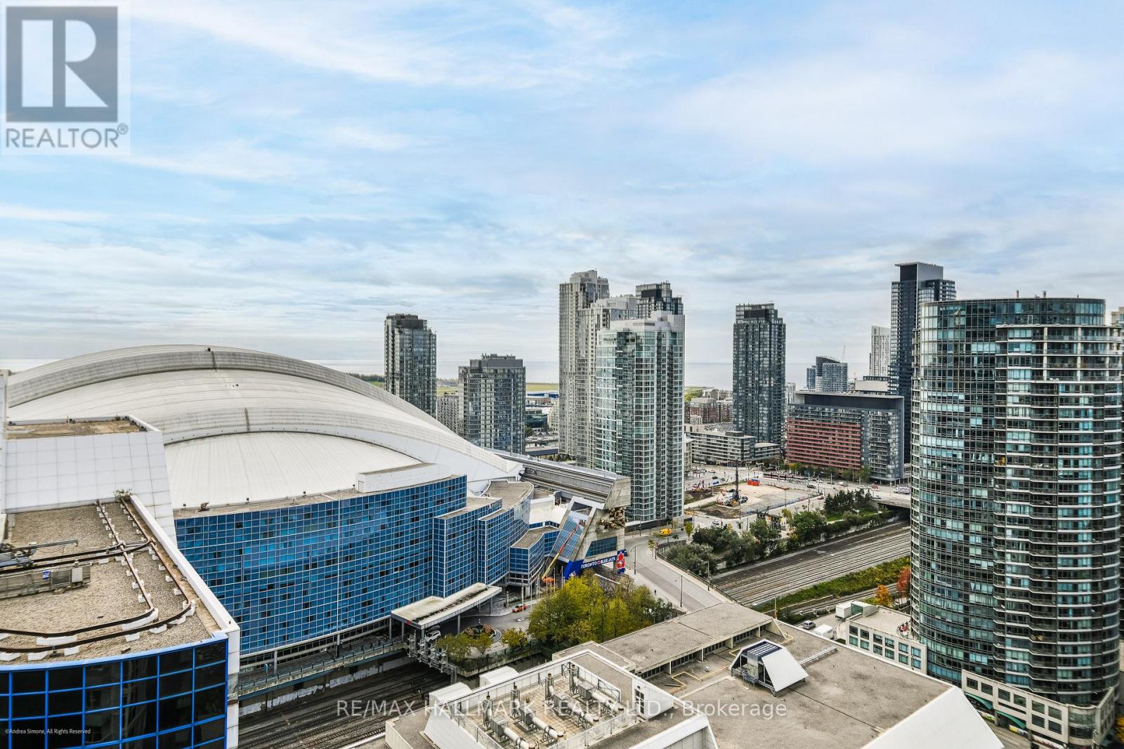 2712 - 300 Front Street W, Toronto, Ontario  M5V 0E9 - Photo 2 - C12581242