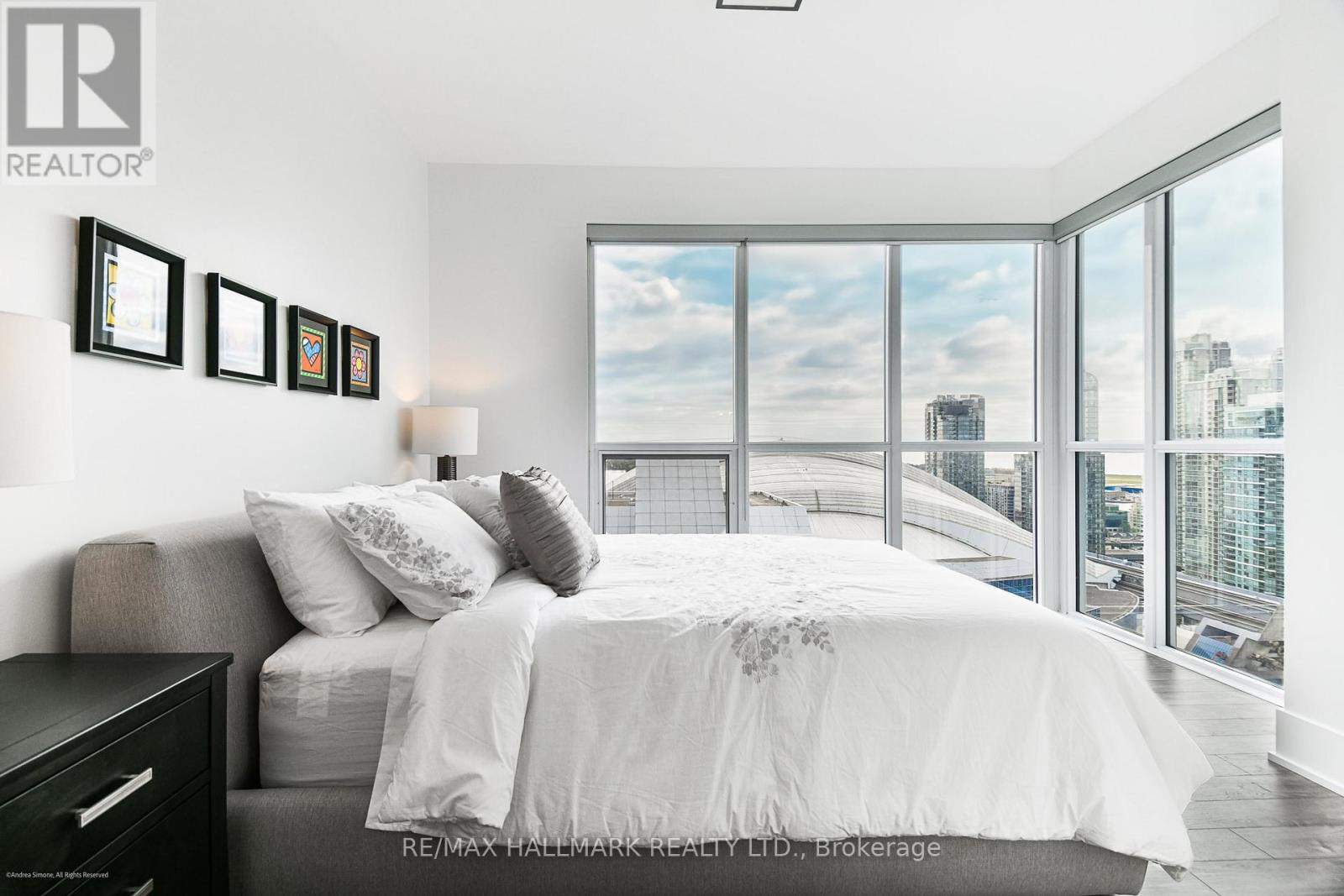 2712 - 300 Front Street W, Toronto, Ontario  M5V 0E9 - Photo 7 - C12581242