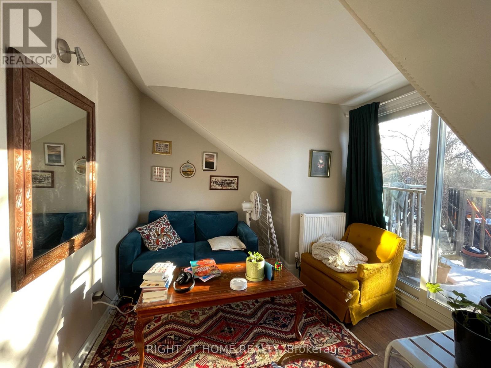 5 - 176 Spadina Road, Toronto, Ontario  M5R 2T8 - Photo 8 - C12581250