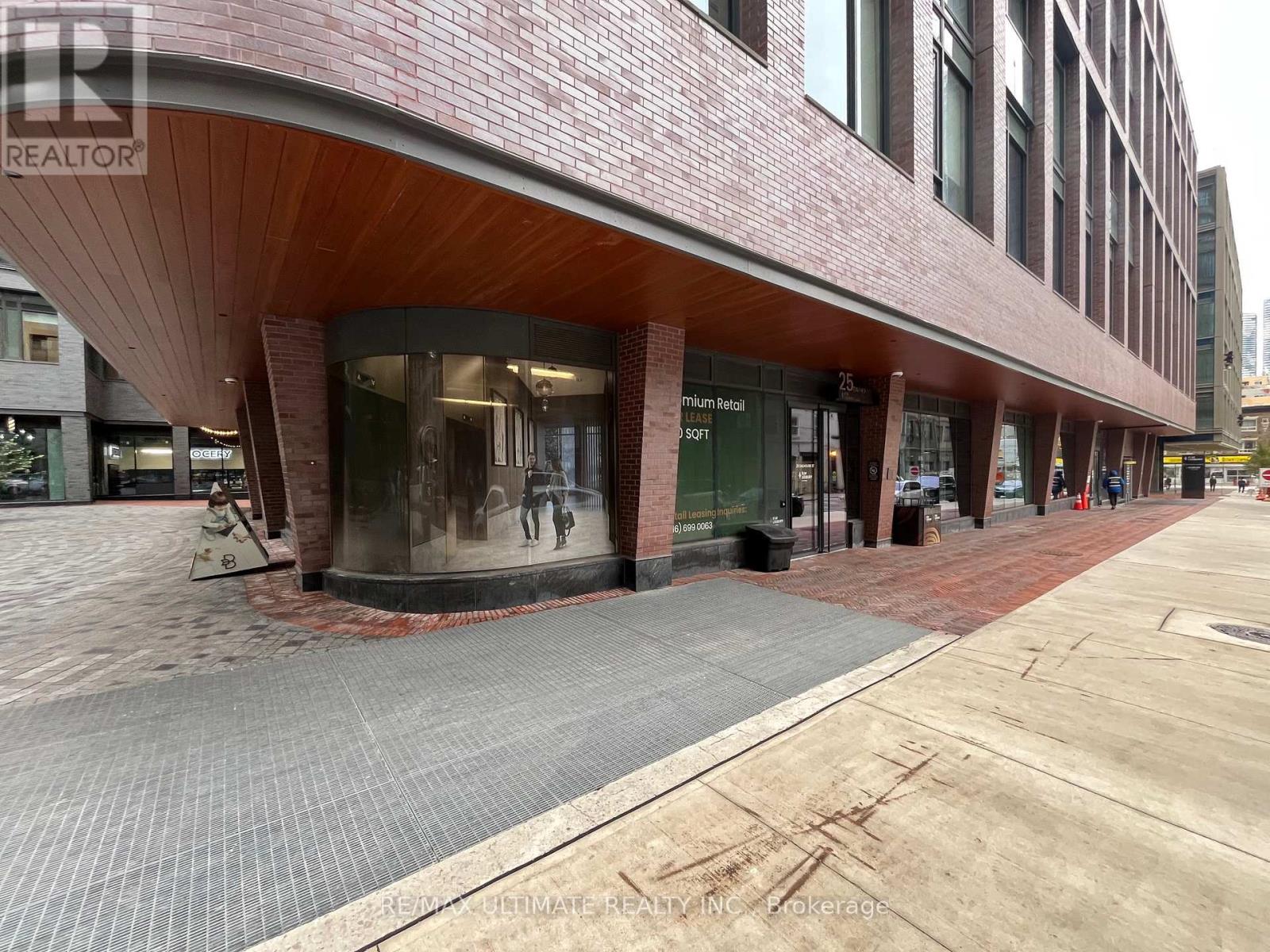 3 - 25 DALHOUSIE STREET, Toronto, Ontario