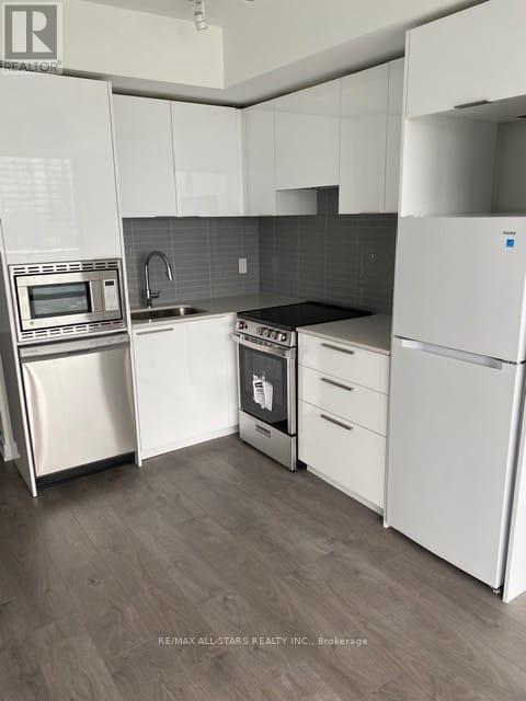 3501 - 501 Yonge Street, Toronto, Ontario  M4Y 1Y4 - Photo 2 - C12581360