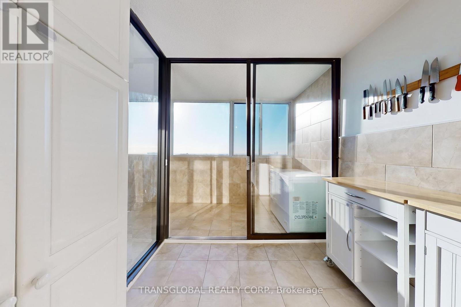 2801 - 80 Antibes Drive, Toronto, Ontario  M2R 3N5 - Photo 22 - C12581398