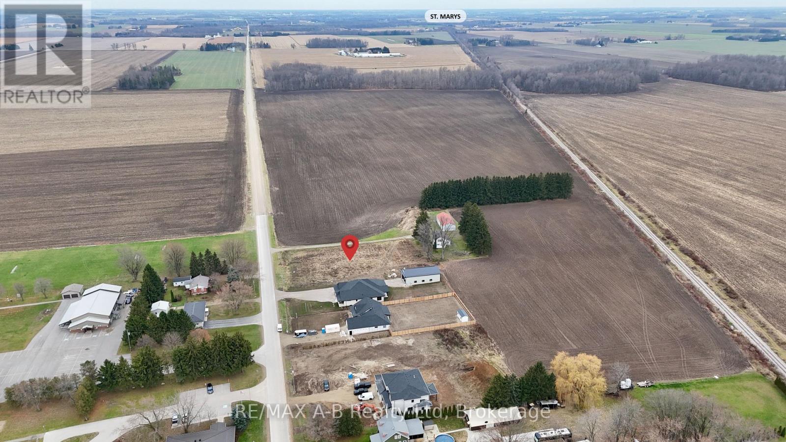 3180 Rd 122, Perth South, Ontario  N0K 1V0 - Photo 8 - X12101423