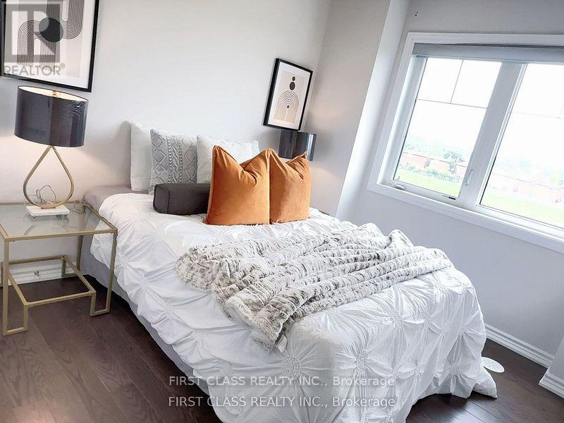 16 - 13 Eaton Park Lane, Toronto, Ontario  M1W 0A5 - Photo 12 - E12581156