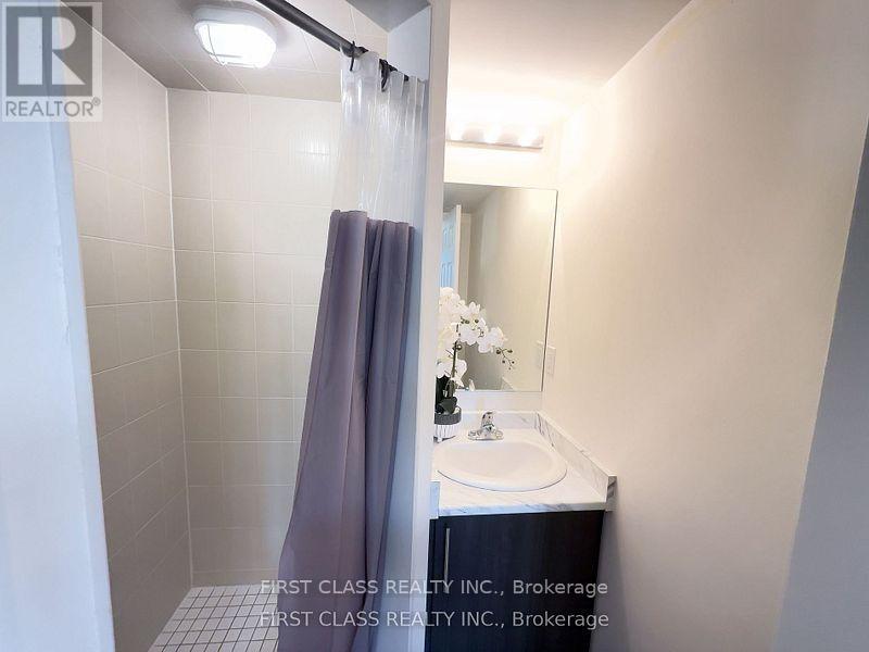 16 - 13 Eaton Park Lane, Toronto, Ontario  M1W 0A5 - Photo 18 - E12581156