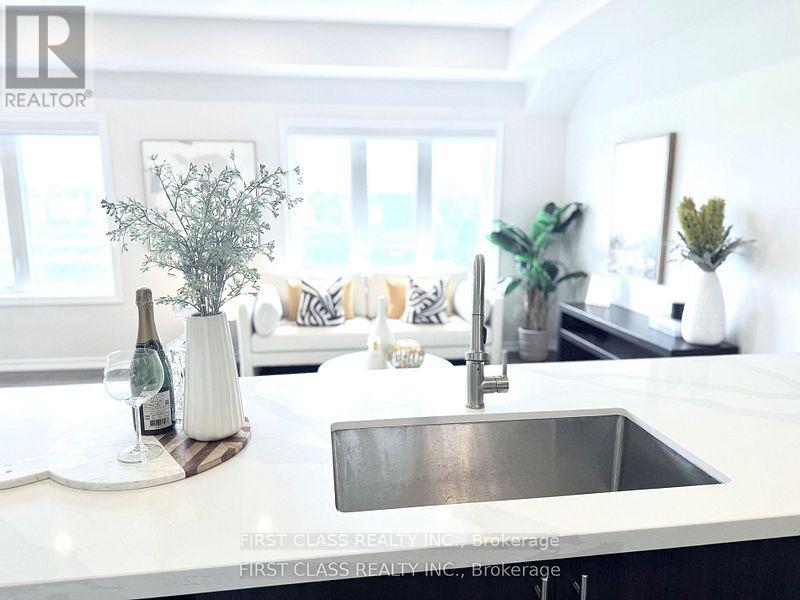 16 - 13 Eaton Park Lane, Toronto, Ontario  M1W 0A5 - Photo 23 - E12581156