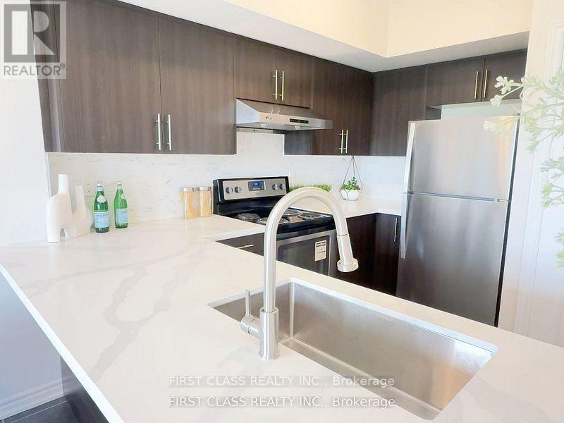 16 - 13 Eaton Park Lane, Toronto, Ontario  M1W 0A5 - Photo 8 - E12581156