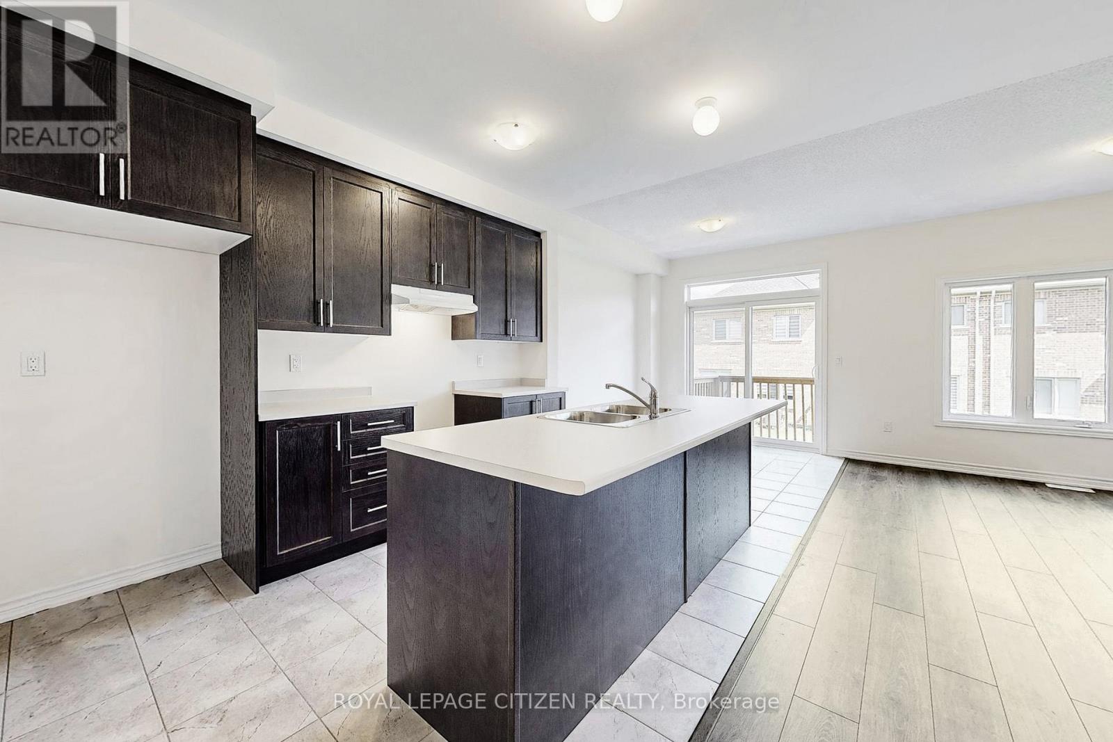 105 North Garden Boulevard, Scugog, Ontario  L9L 1B3 - Photo 11 - E12581276