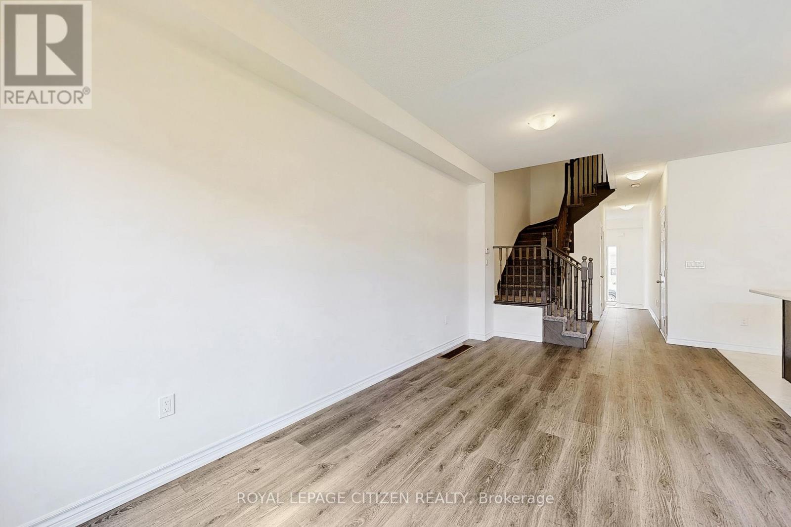 105 North Garden Boulevard, Scugog, Ontario  L9L 1B3 - Photo 7 - E12581276