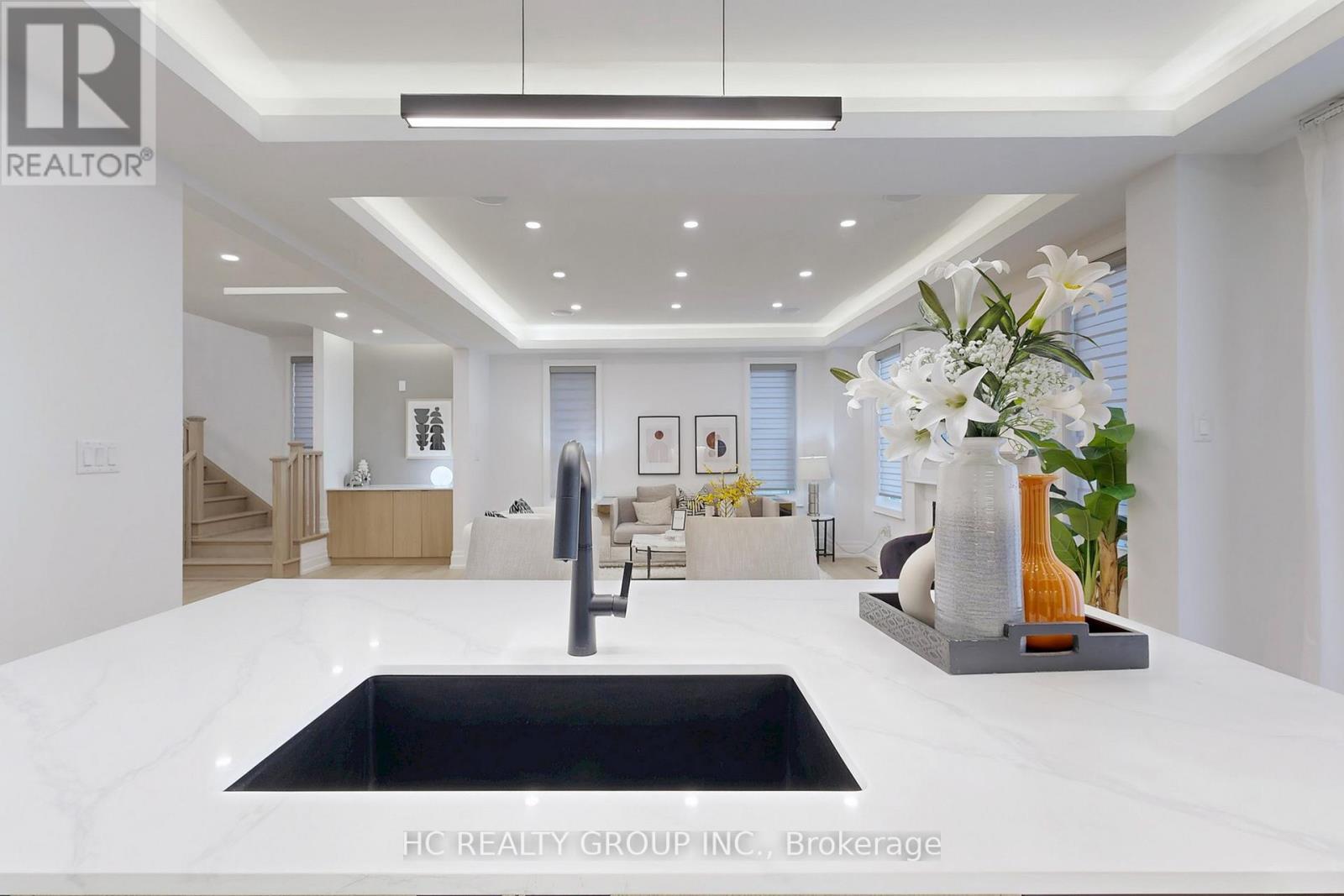 3083 Paperbirch Trail, Pickering, Ontario  L1X 0N9 - Photo 11 - E12581384