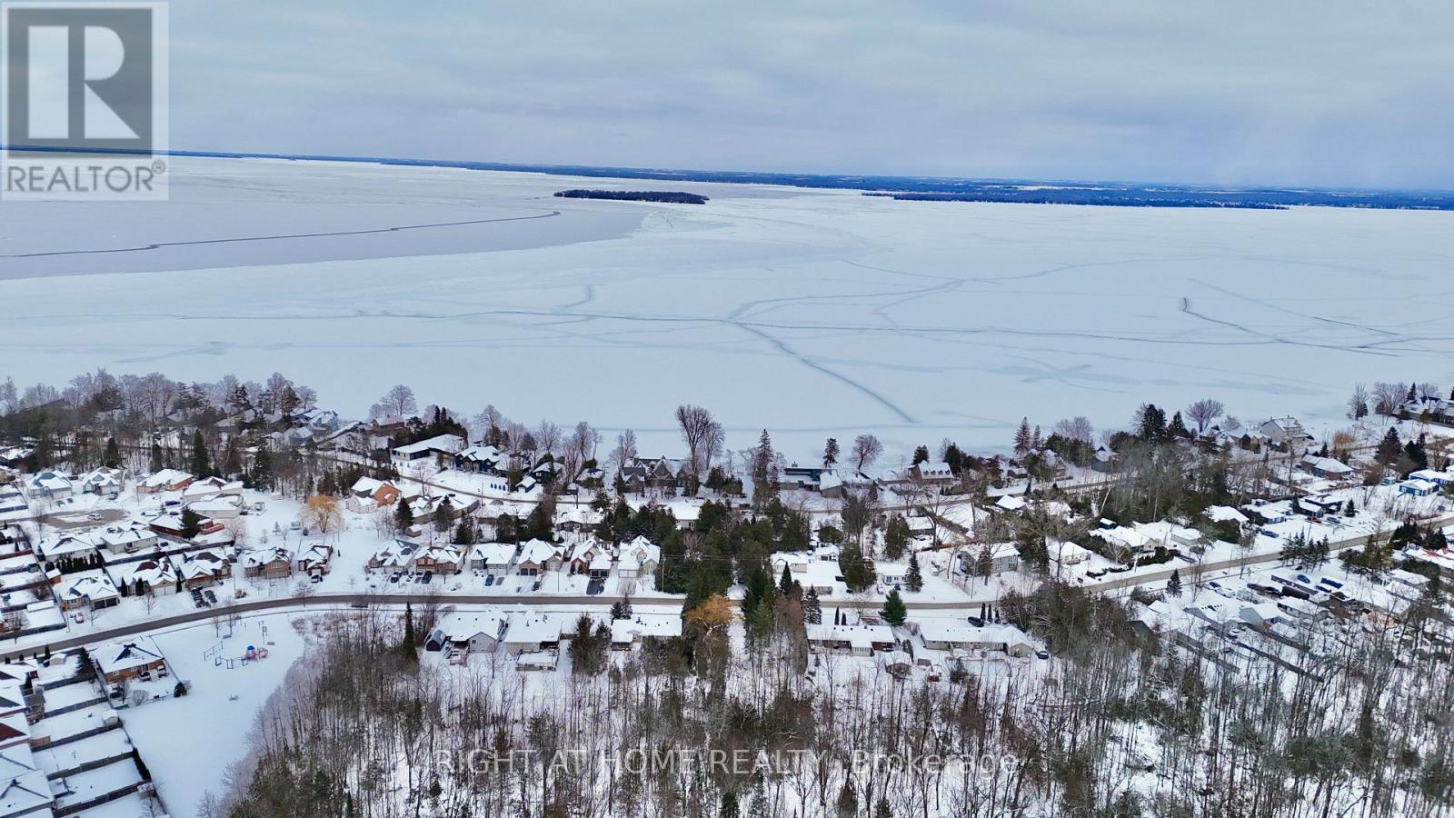2802 Ireton Street, Innisfil, Ontario  L9S 2J2 - Photo 11 - N12581162