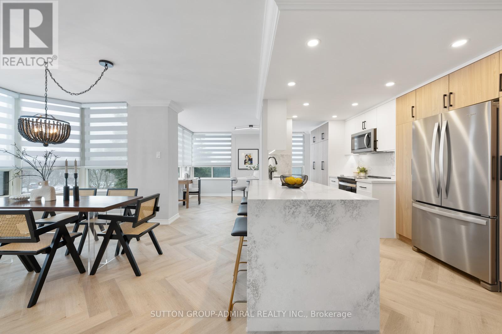 304 - 7 Townsgate Drive, Vaughan, Ontario  L4J 7Z9 - Photo 10 - N12581200