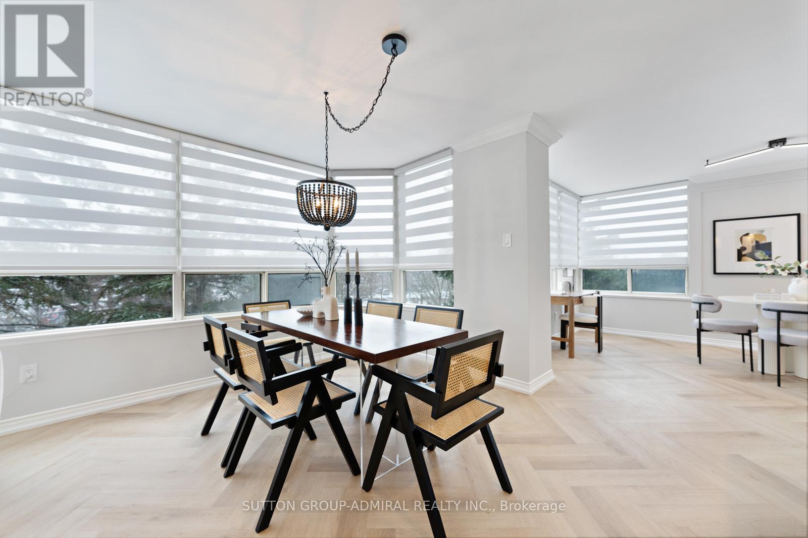 304 - 7 Townsgate Drive, Vaughan, Ontario  L4J 7Z9 - Photo 11 - N12581200