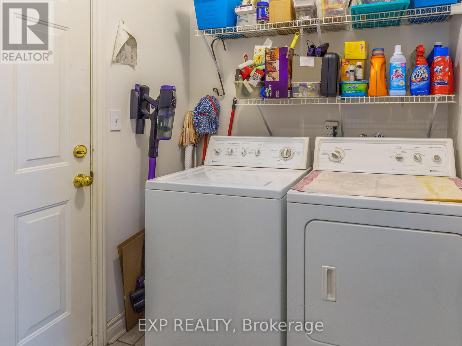 142 Denise Circle, Newmarket, Ontario  L3X 2K1 - Photo 20 - N12581210